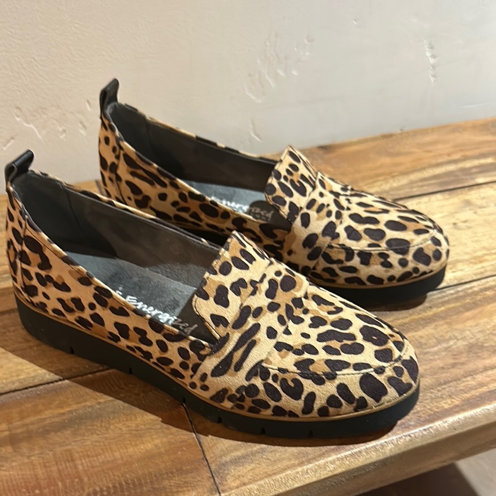 Leopard Print Women's Loafers Dr. Scholls comfort 6
